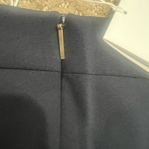 NWT BOSS Hugo Boss Pencil Skirt | Size 0 | Open Blue | Classic Workwear - Picture 7 of 11